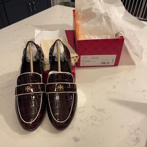 NWT Never been worn Tory Burch Ballet Loafer